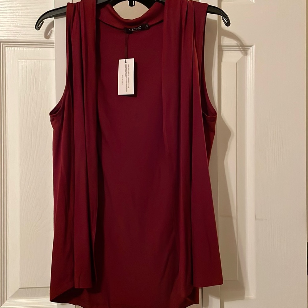 Sleeveless Draping Cover